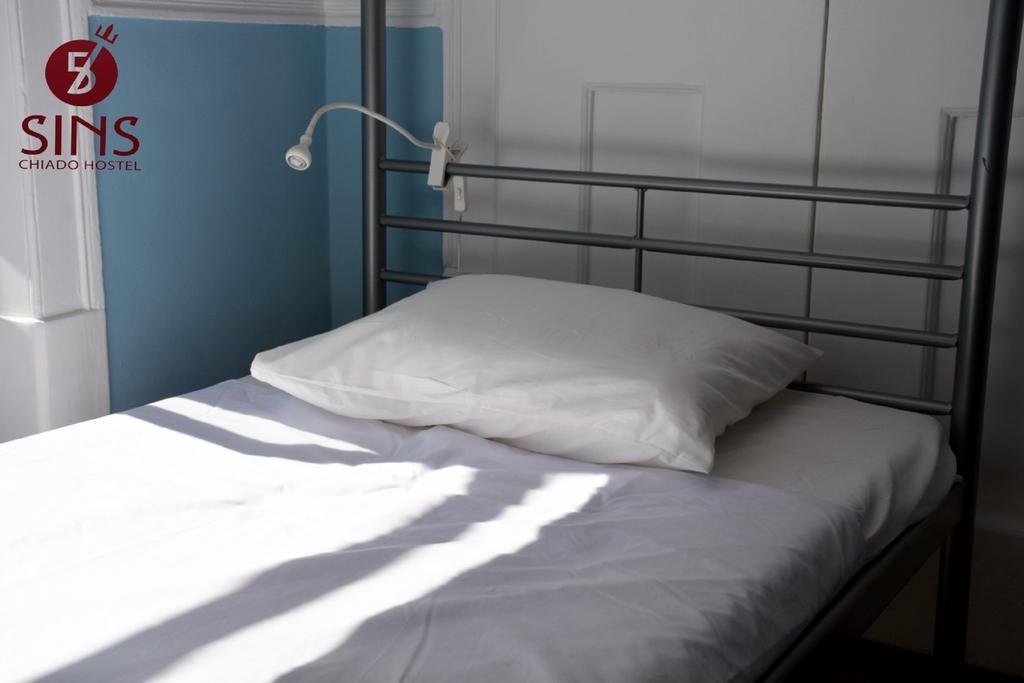 5 Sins Chiado Hostel Lisboa Dış mekan fotoğraf